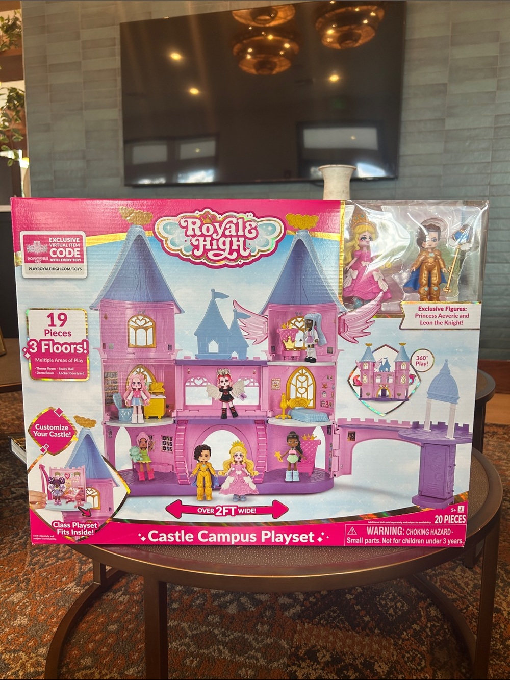 Royale High Pink Castle Campus Playset - Enchanted Castle Toy NIB